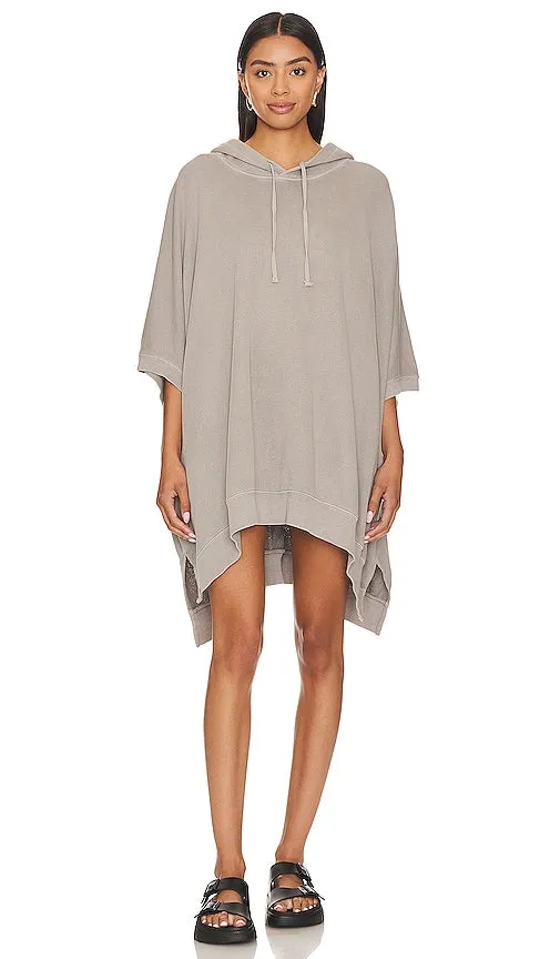 Barefoot Dreams California Cozy Poncho in Grey