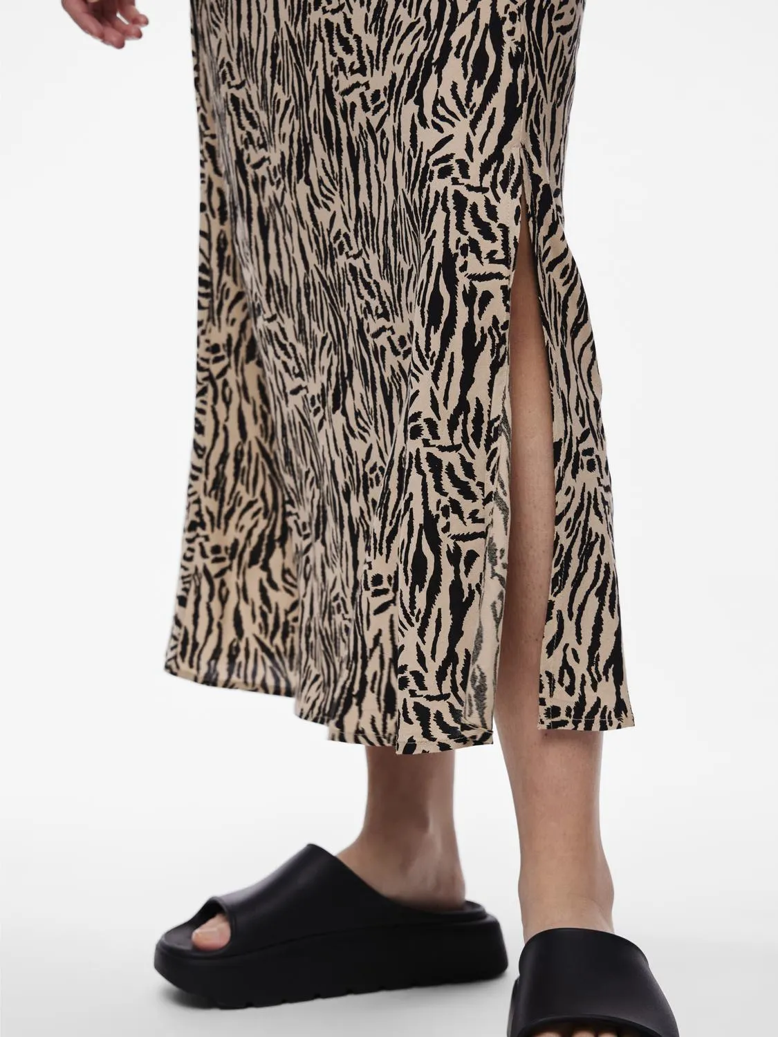 Nya Midi Skirt